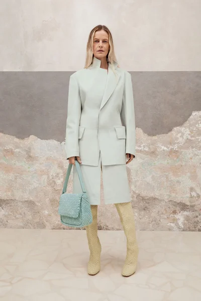 Look 29